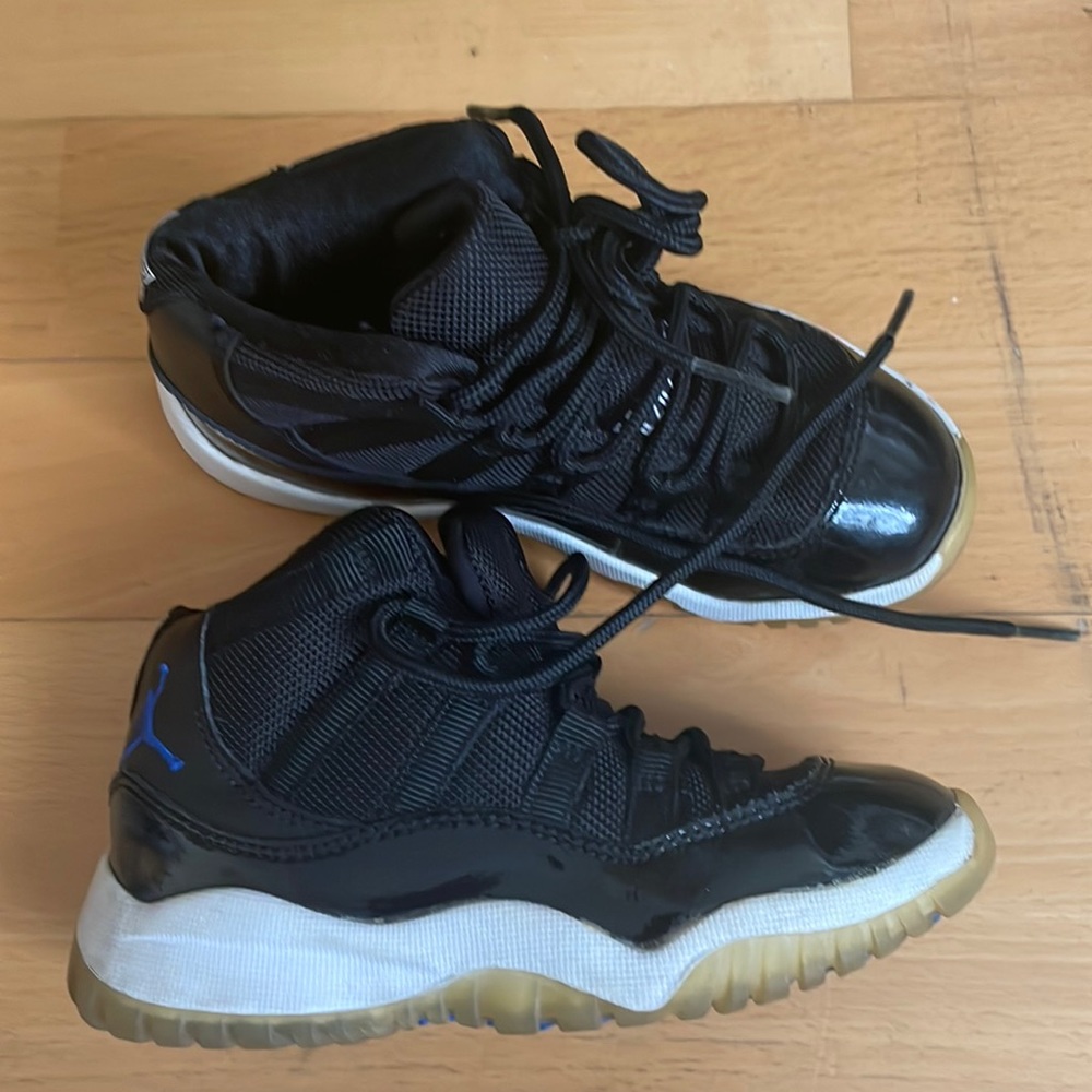 Air Jordan 11 sz 10.5